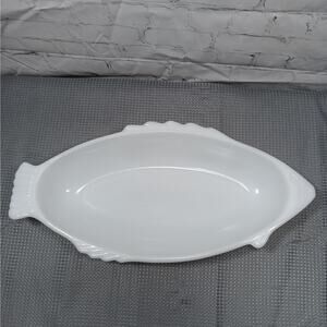 Vintage Glasbake 18" Fish Shaped Milk Glass Baking Dish Made in‎ USA